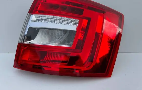 Skoda Octavia Mk3 (5E) Rear/tail lights 5E9945112B