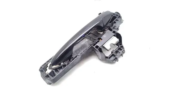 Mercedes-Benz E C207 W207 Front door exterior handle A2047600234