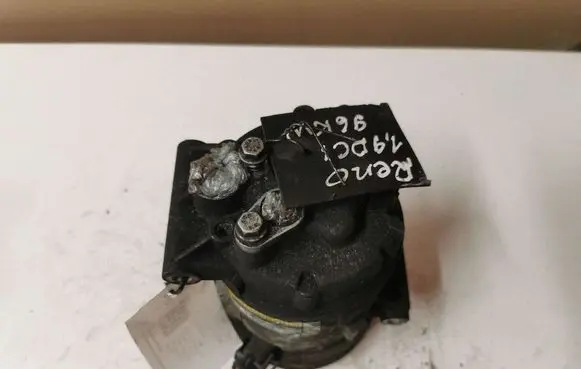 Renault Laguna II Air conditioning (A/C) compressor (pump) 8200309193 01140018 6561318