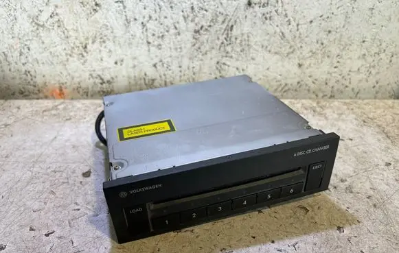 CD/DVD changer