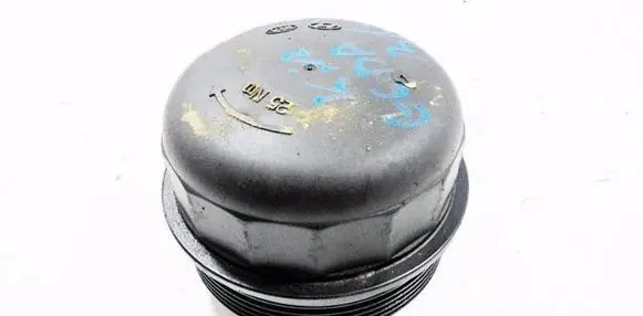 KIA Opirus Oil filler cap 6869487197