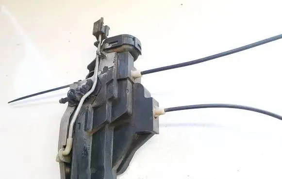 Mercedes-Benz A W168 Rear door lock 
