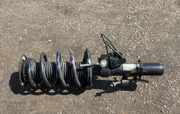 Ford Kuga II Front shock absorber/damper CV6118045ACB