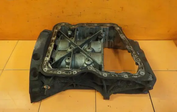 Renault Trafic III (X82) Oil sump 110176469R