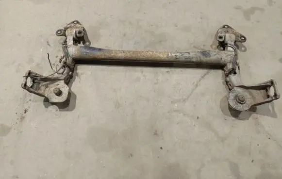 Opel Astra G Rear subframe 