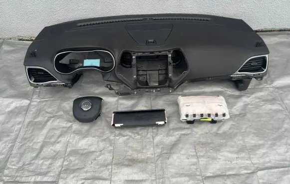 Jeep Cherokee Dashboard