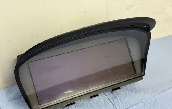BMW 5 E60 E61 Screen/display/small screen 65826945660 6945660