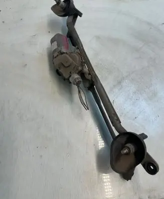 Dodge Caliber Front wiper linkage and motor 