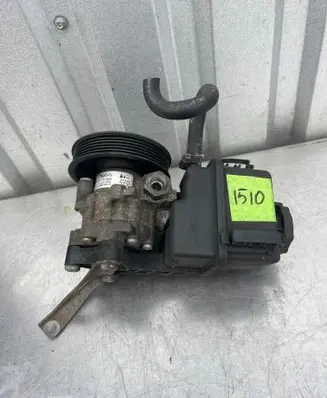 Mercedes-Benz Vito Viano W639 Power steering pump A0064667891 7693900525