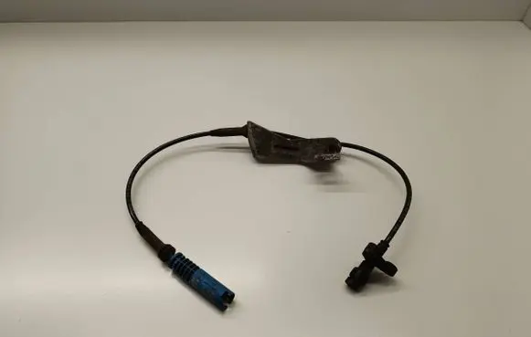 BMW 5 E39 ABS brake wheel speed sensor 34526756375 6756375