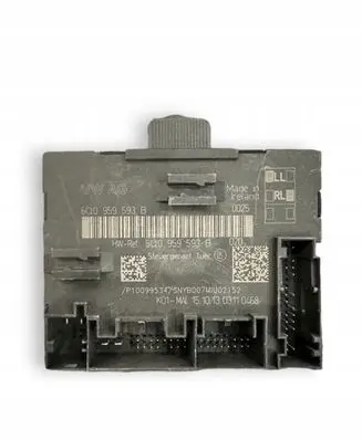 Audi A3 S3 8V Door control unit/module 5Q0959593B