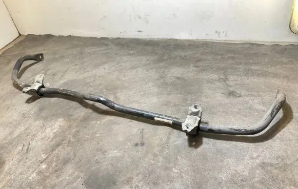 Volkswagen Golf VII Front anti-roll bar/sway bar 5Q0411303Q