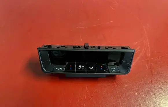 BMW iX Climate control unit 5A5F9F6 64115A5F9F6
