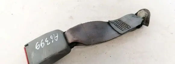 Peugeot 406 Middle seatbelt buckle (rear) 