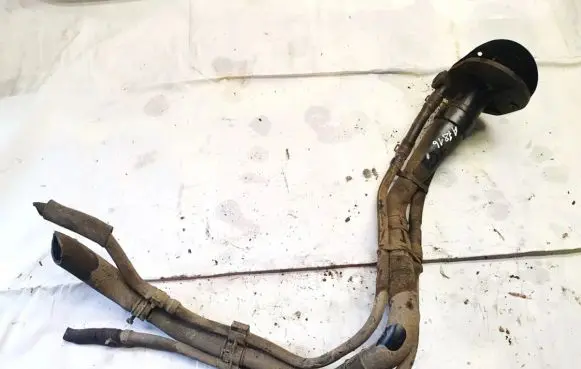 Fuel tank filler neck pipe