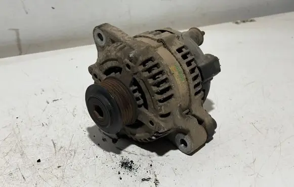 Generator/alternator