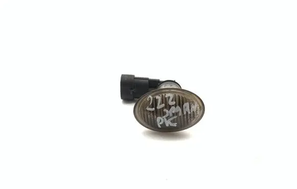 Maserati Quattroporte Front fender indicator light 46550560