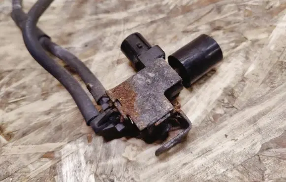 Honda Odyssey Vacuum valve 0843607880