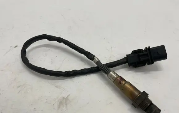 Opel Astra J Lambda probe sensor 55564978