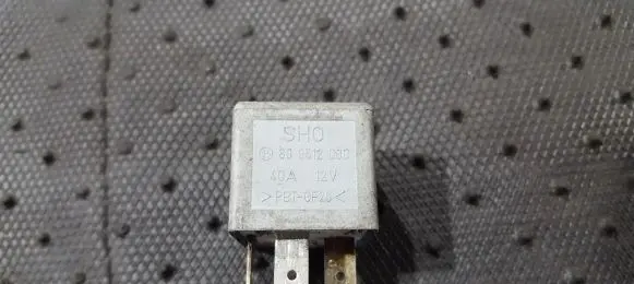 Audi A4 S4 B5 8D Other relay 443951253K 899512000