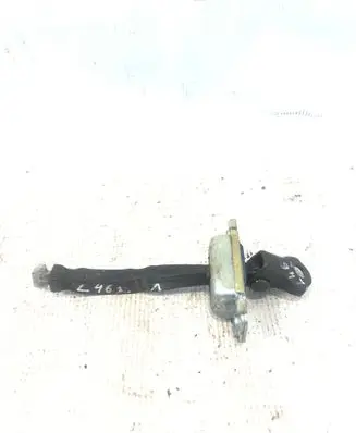 Hyundai i20 (PB PBT) Rear door check strap stopper