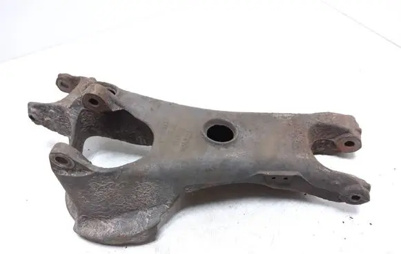 Volvo XC90 Rear upper control arm/wishbone 8666345