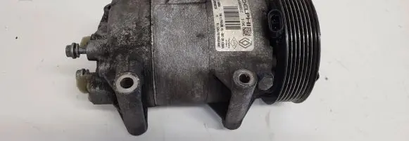 Renault Megane II Air conditioning (A/C) compressor (pump) 8200940233 01140855 05260040623C