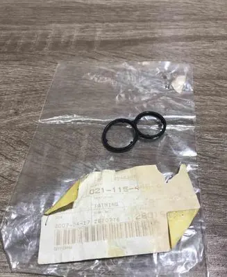 Volkswagen Golf IV Oil filter cover 021115446A