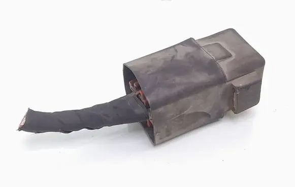 Hyundai ix35 Glow plug pre-heat relay 368602A850 KG8JR57D1