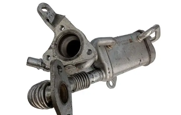 Renault Clio IV EGR valve cooler bracket 147357324R