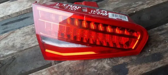 Audi A4 S4 B8 8K Tailgate rear/tail lights