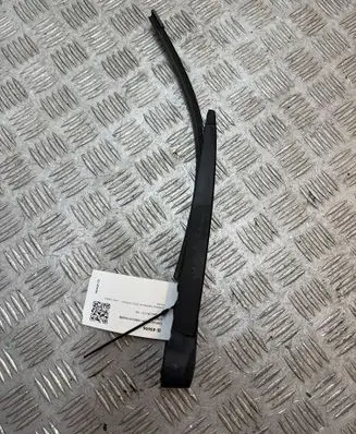 Seat Leon (5F) Rear wiper blade arm 5K6955707B CH2043