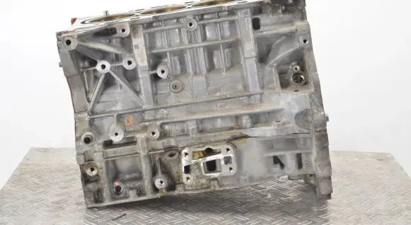 Jeep Compass Engine block P68252247AA EDE