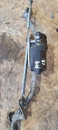 Audi A4 S4 B5 8D Front wiper linkage and motor