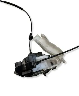 KIA Ceed Rear door lock 312123