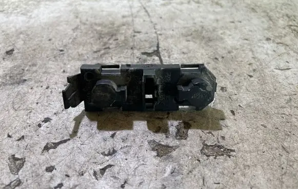 Ford Galaxy Tail light bulb cover holder 7M3945257A