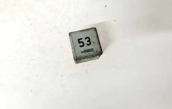Volkswagen Golf IV Other relay 141951253B