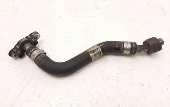 Coolant pipe/hose