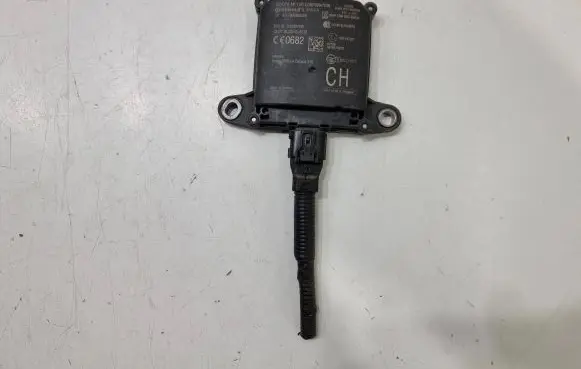 Toyota C-HR I Blind spot module 88162F4010 10R047527 2014DJ5772