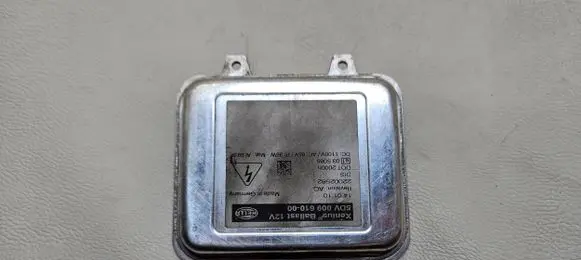 Skoda Superb B6 (3T) Voltage converter/converter module 5DV009610-00
