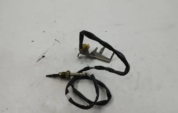 Audi Q5 SQ5 Exhaust gas temperature sensor 8w0906088