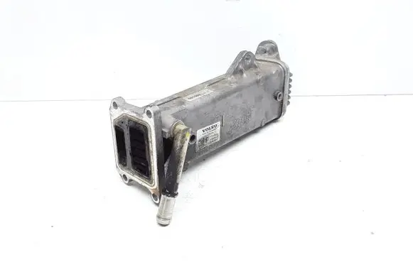 Volvo V60 EGR valve cooler 31325030 70304902