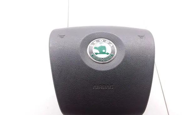 Skoda Octavia Mk2 (1Z) Steering wheel airbag 1Z0880201Q 61772050C