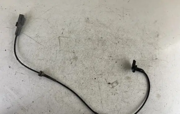 Peugeot 308 ABS brake wheel speed sensor 9657382780 9665386780