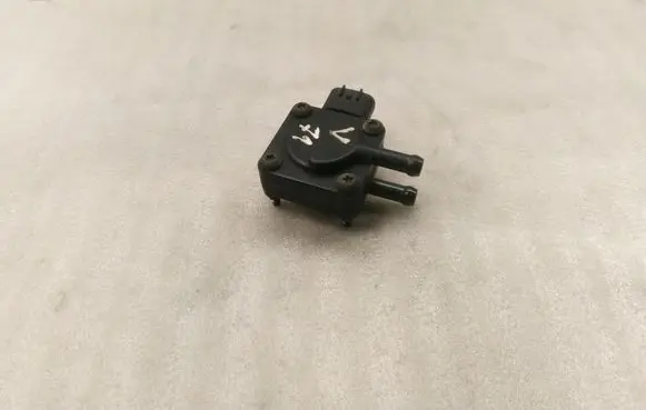Toyota Corolla Verso AR10 Exhaust gas pressure sensor 8948064010