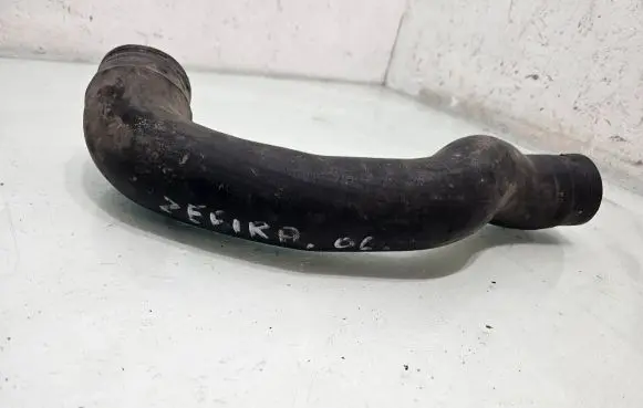Opel Zafira B Intercooler hose/pipe