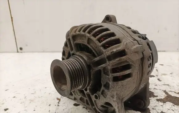 Opel Movano A Generator/alternator 8200190721