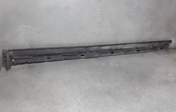 Mazda CX-7 Side skirt front trim EG2151PK1