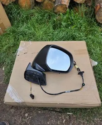 Citroen C4 Grand Picasso Front door electric wing mirror 8153G9