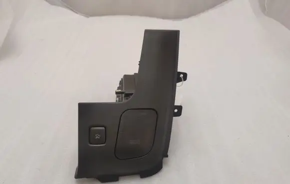 Ford Mustang VI Glove box FR3B63044F09A